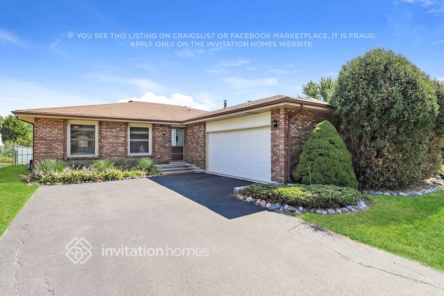 Primary Photo - 17837 66th Ave