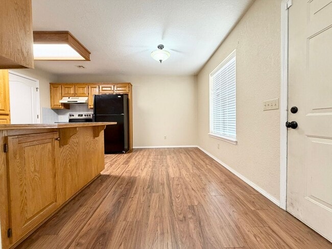 Building Photo - ***508-D NW 5 Street***