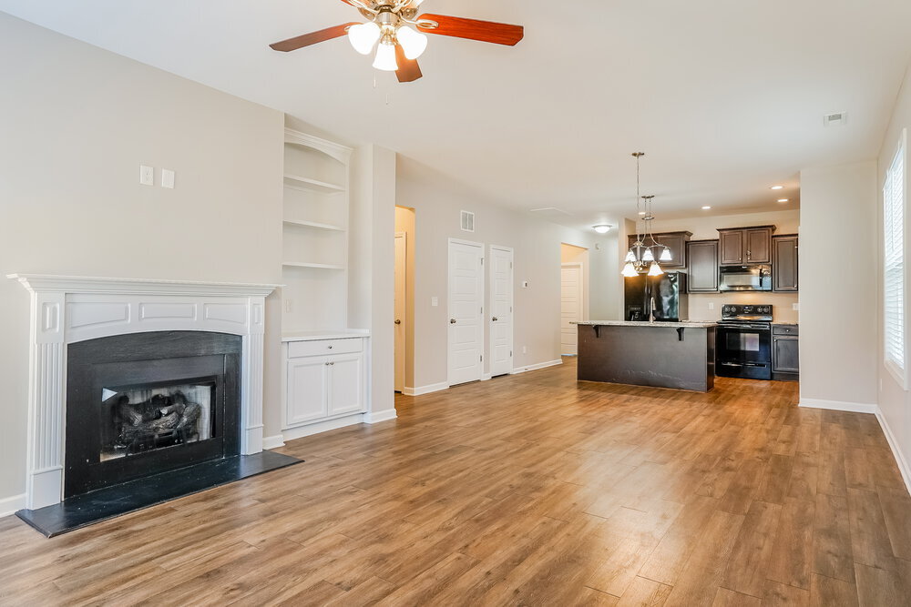 Building Photo - 53 Manito Pl