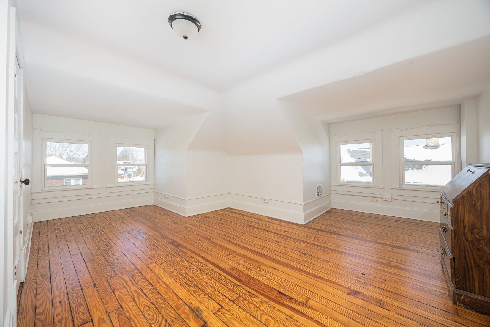Building Photo - 732 Bedford Ave