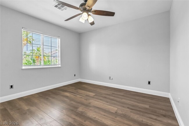 Building Photo - 296 Doe Run Cir