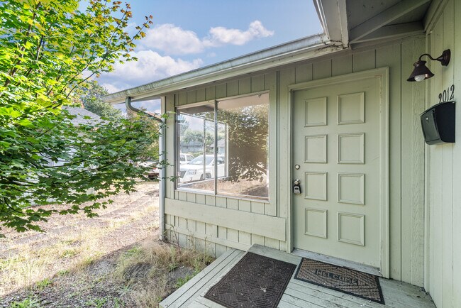 Building Photo - 2012 N Cambrian Ave