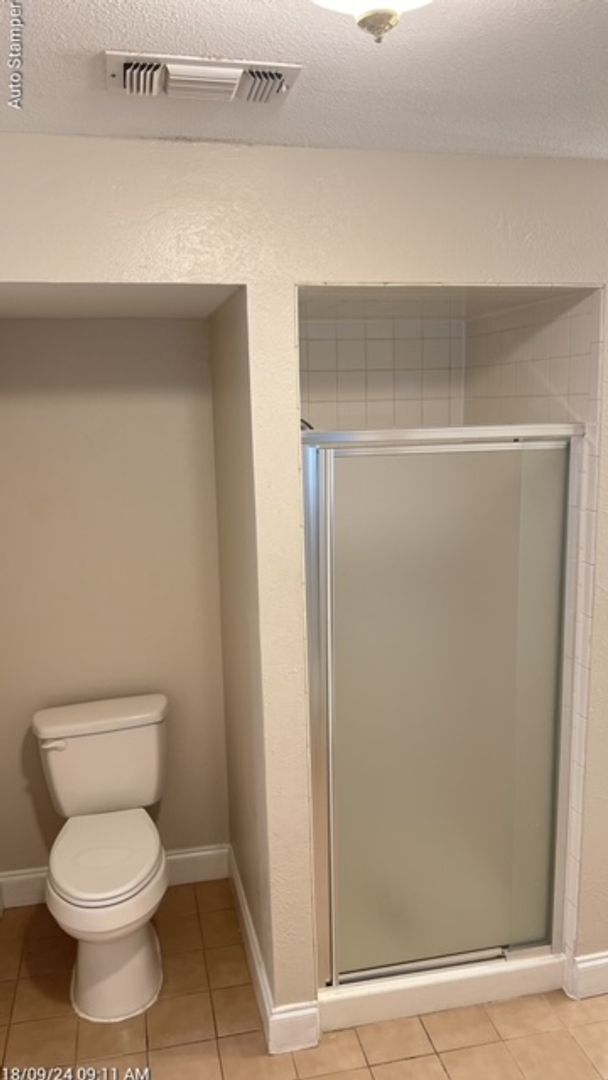 Building Photo - 3911 Firethorn Dr