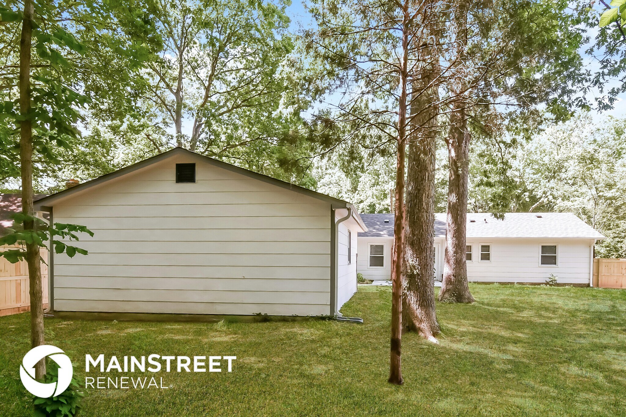 Building Photo - 4720 Cricklewood Dr