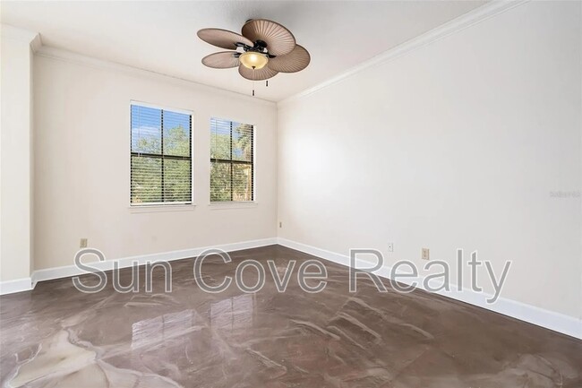 Building Photo - 113 S Packwood Ave