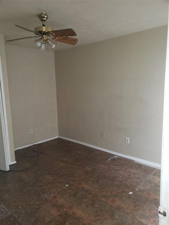 Building Photo - 5618 Hollow Pines Dr