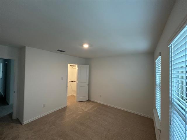 Building Photo - 2517 Maplehurst Dr