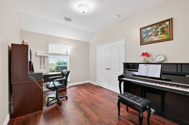 Building Photo - 3210 Princess Bay Ct