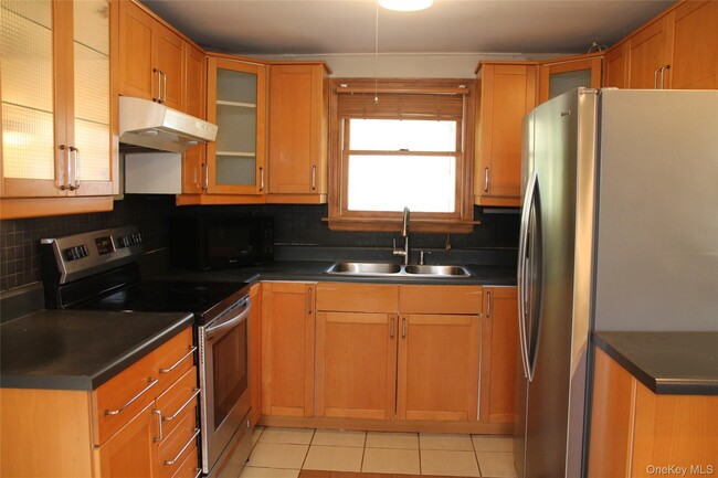 Building Photo - 2230 New York Ave