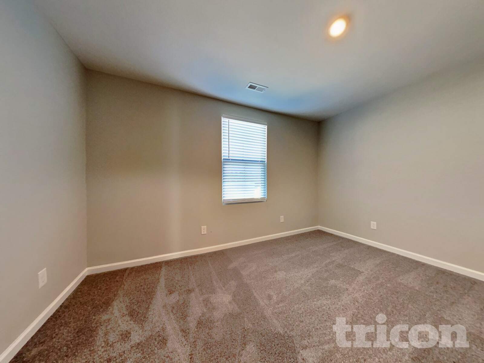Building Photo - 757 Sequoia Dr