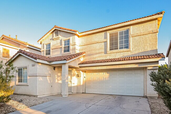 Building Photo - 1110 Cliffbrook Hedge Ave