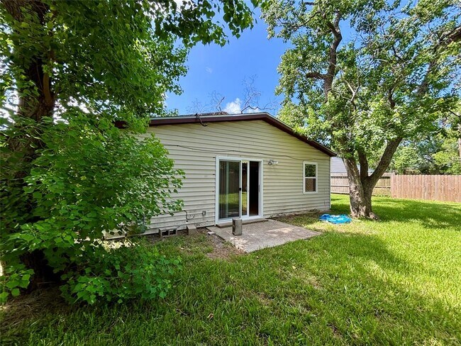 Building Photo - 11802 Sorsby Way