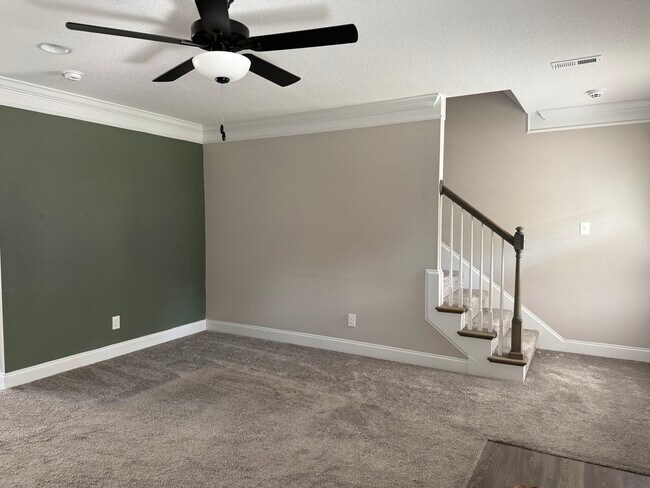 Building Photo - 7424 Emory Orch Ln