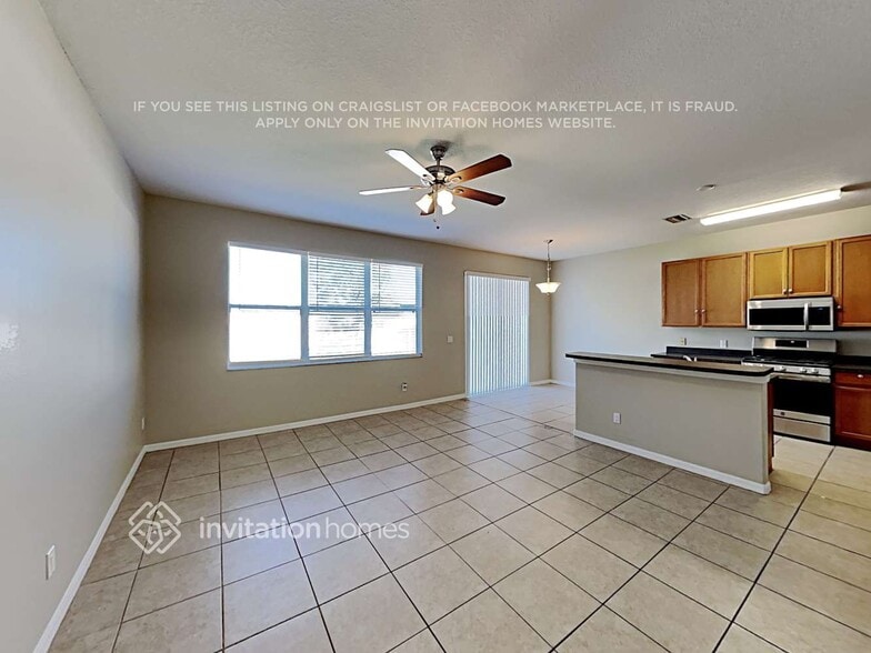 Building Photo - 6606 Colonial Lake Dr