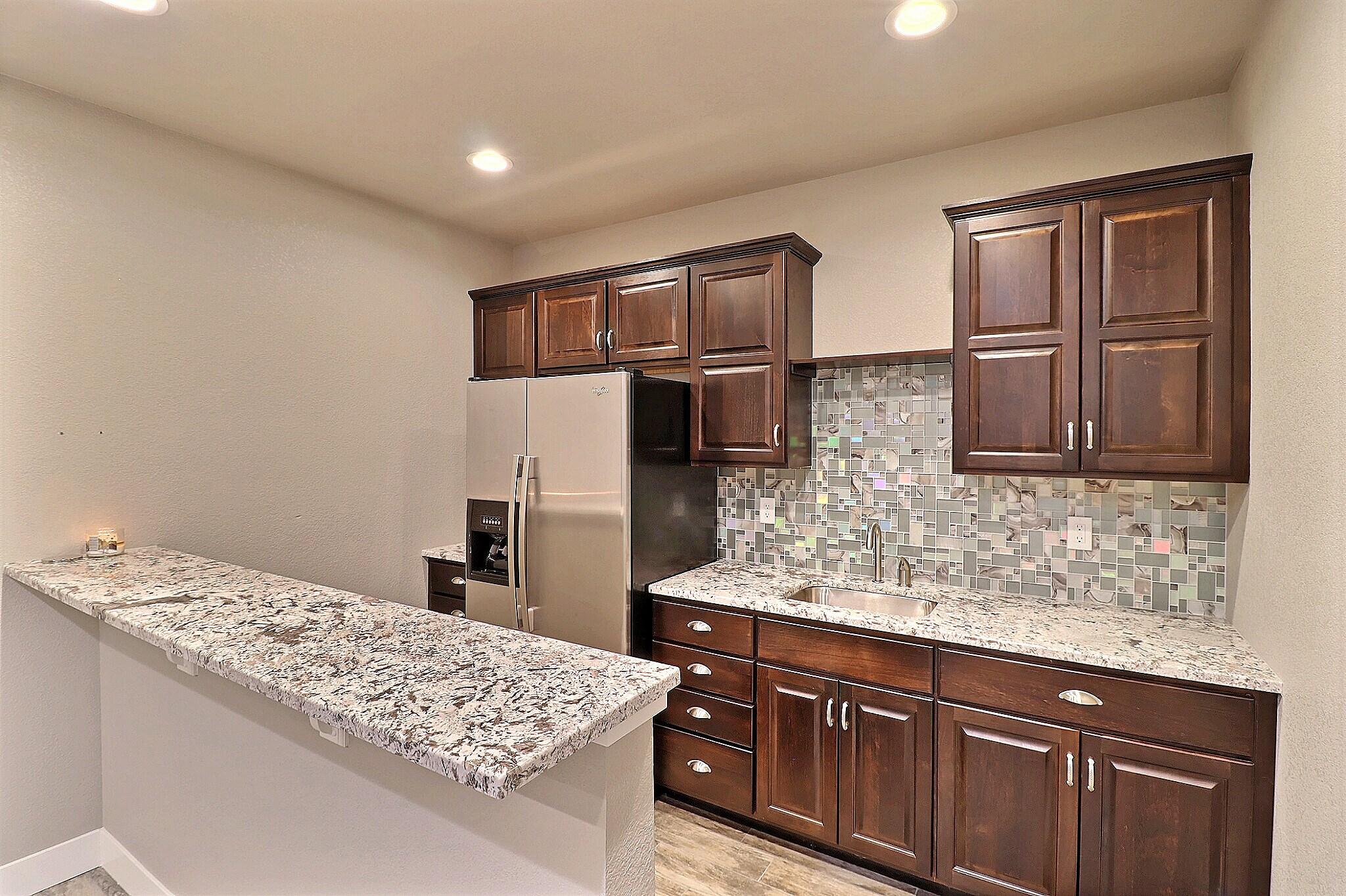 Wet Bar - 9004 19th St