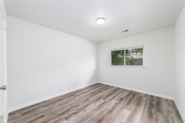 Building Photo - 19114 Indian Grass Dr