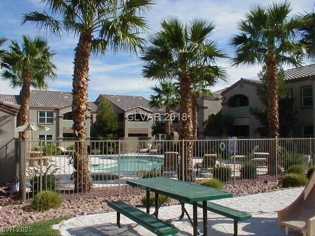 Building Photo - 5055 W Hacienda Ave