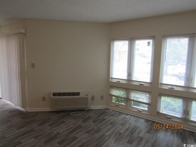 Building Photo - 1100 Possum Trot Rd