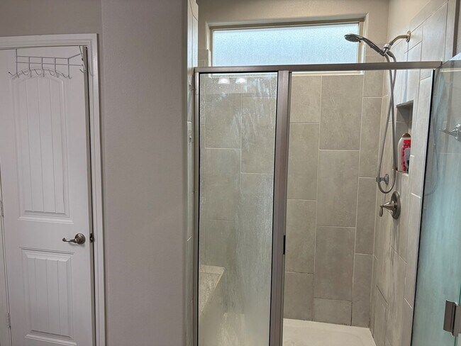 Building Photo - 1003 Fortitude Ct