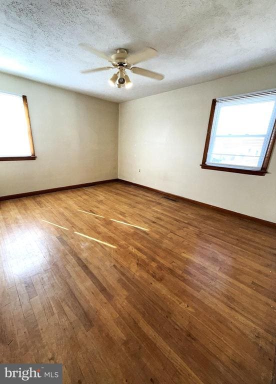 Building Photo - 309 Cheryl Ave