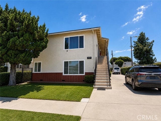Building Photo - 15915 Orizaba Ave