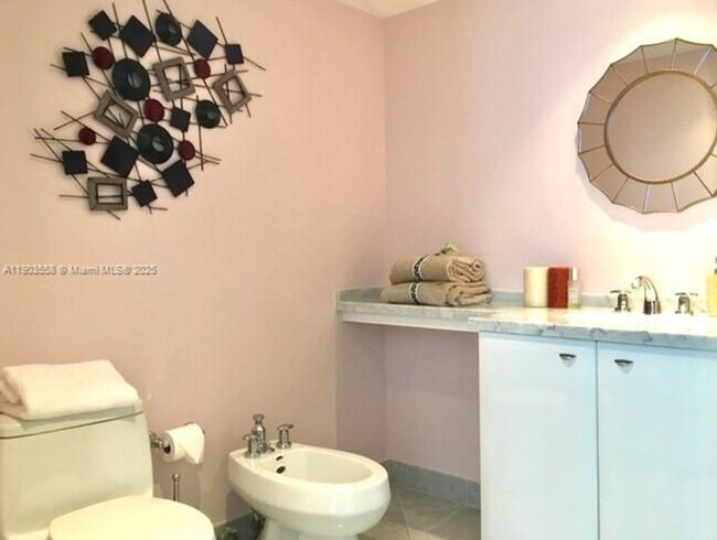 Building Photo - 9401 Collins Ave