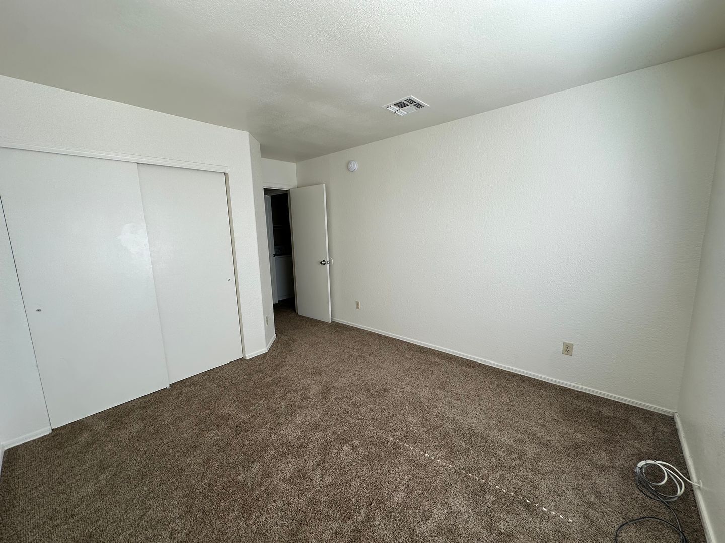 Building Photo - 9011 E Weyburn Dr