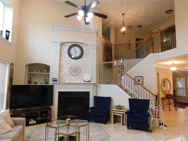 Building Photo - 5527 Baron Ridge Ln