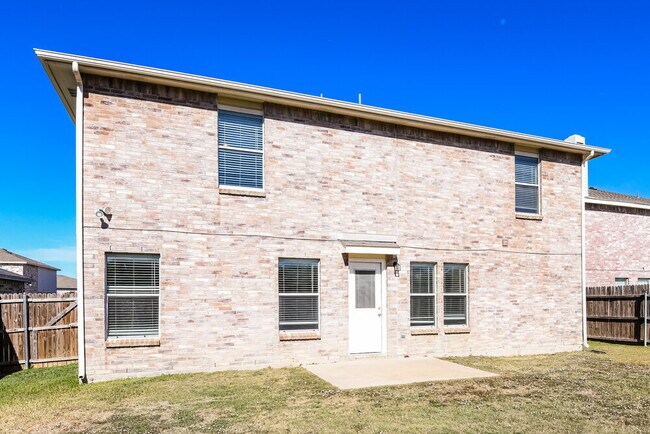 Building Photo - 509 Brasenose St