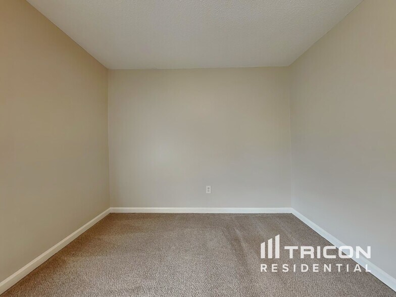 Building Photo - 78 Quail Run