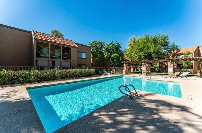 Building Photo - 8260 E Arabian Trl