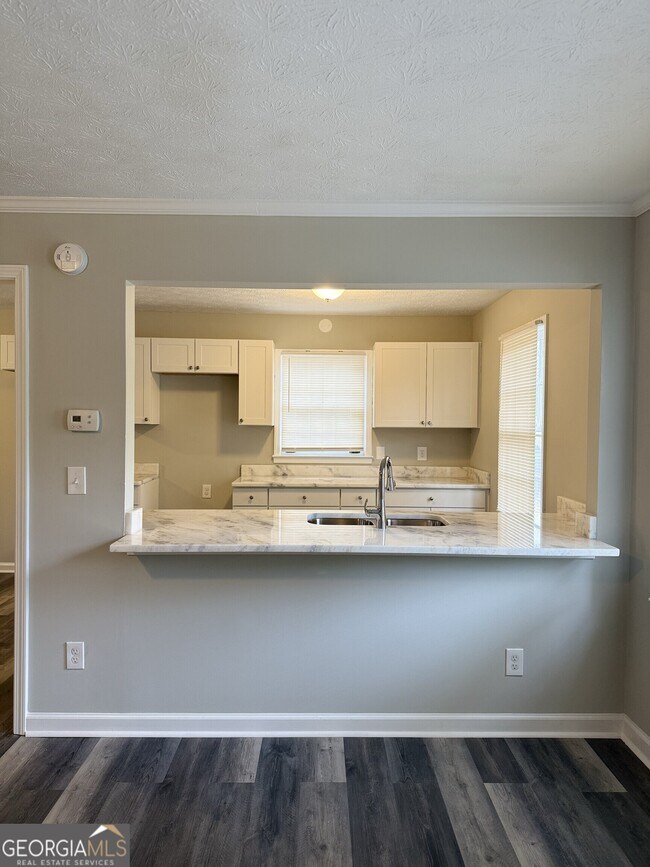 Building Photo - 3990 GA-92