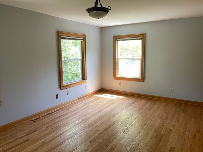 Master Bedroom - 104 Harrison Blvd
