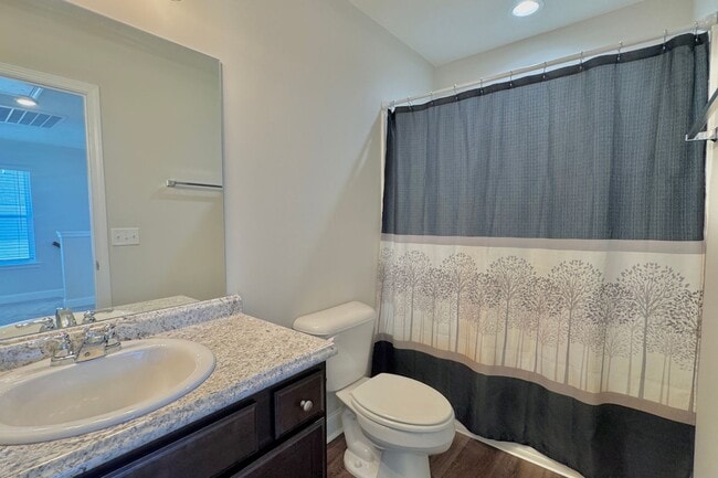 Building Photo - COMING EARLY FEBRUARY 2026! (One Pet Maximum)