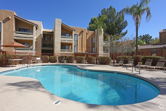 Building Photo - Lucera Apartments Homes