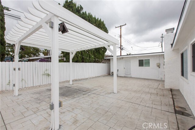 Building Photo - 9703 Lanett Ave