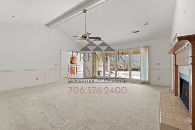 Building Photo - 4856 Spring Ridge Dr