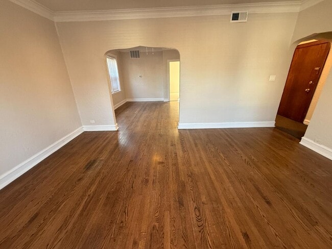 Building Photo - 3451 W Parker Ave