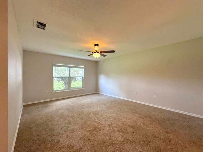 Building Photo - 13046 Waterbourne Dr