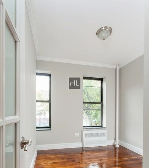 Building Photo - Lexington Avenue