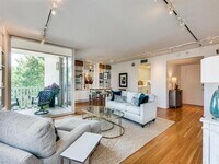 Building Photo - 3701 Turtle Creek Blvd