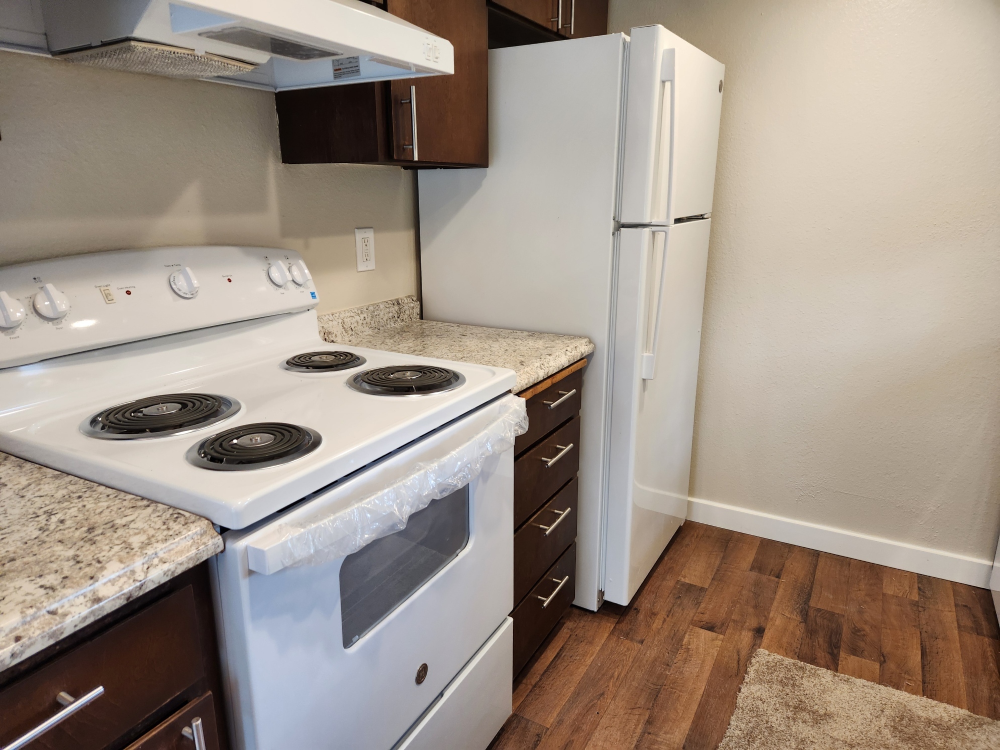New appliances - 7915 236th St SW