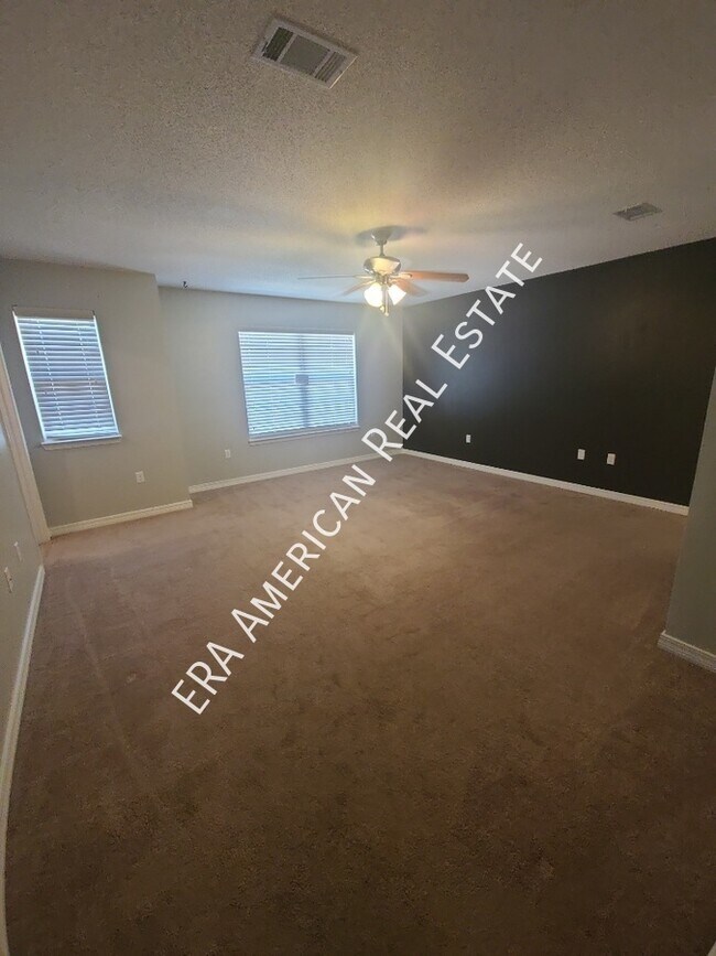 Building Photo - 291 Dahlquist Dr