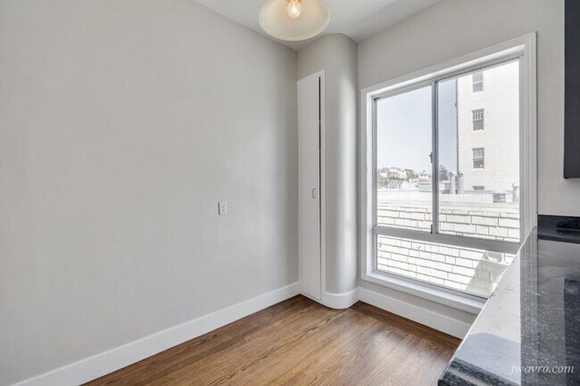 Building Photo - 2989 Jackson St