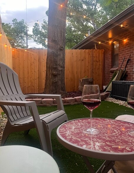 Building Photo - 3327 Eliot St