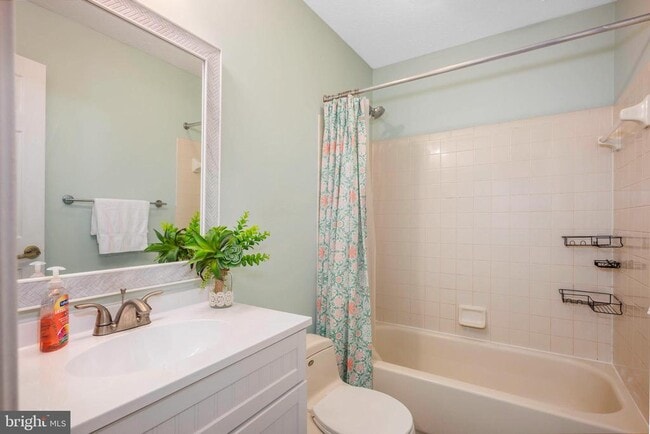 Building Photo - 5335 Hollowstone Cir