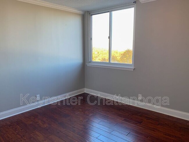 Building Photo - 1131 Stringers Ridge Rd