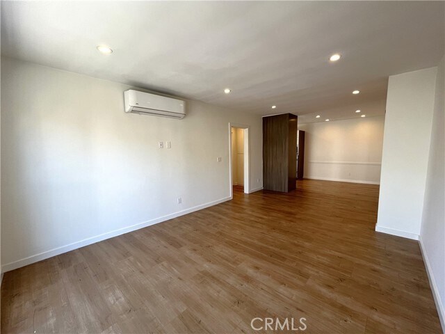 Building Photo - 8304 Clinton Ave