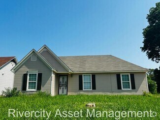 Building Photo - HUGE BACKYARD!!!!!! SECTION 8 FRIENDLY!!!!!