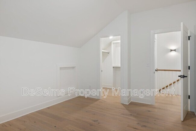 Building Photo - 337 Sophia Rain Dr
